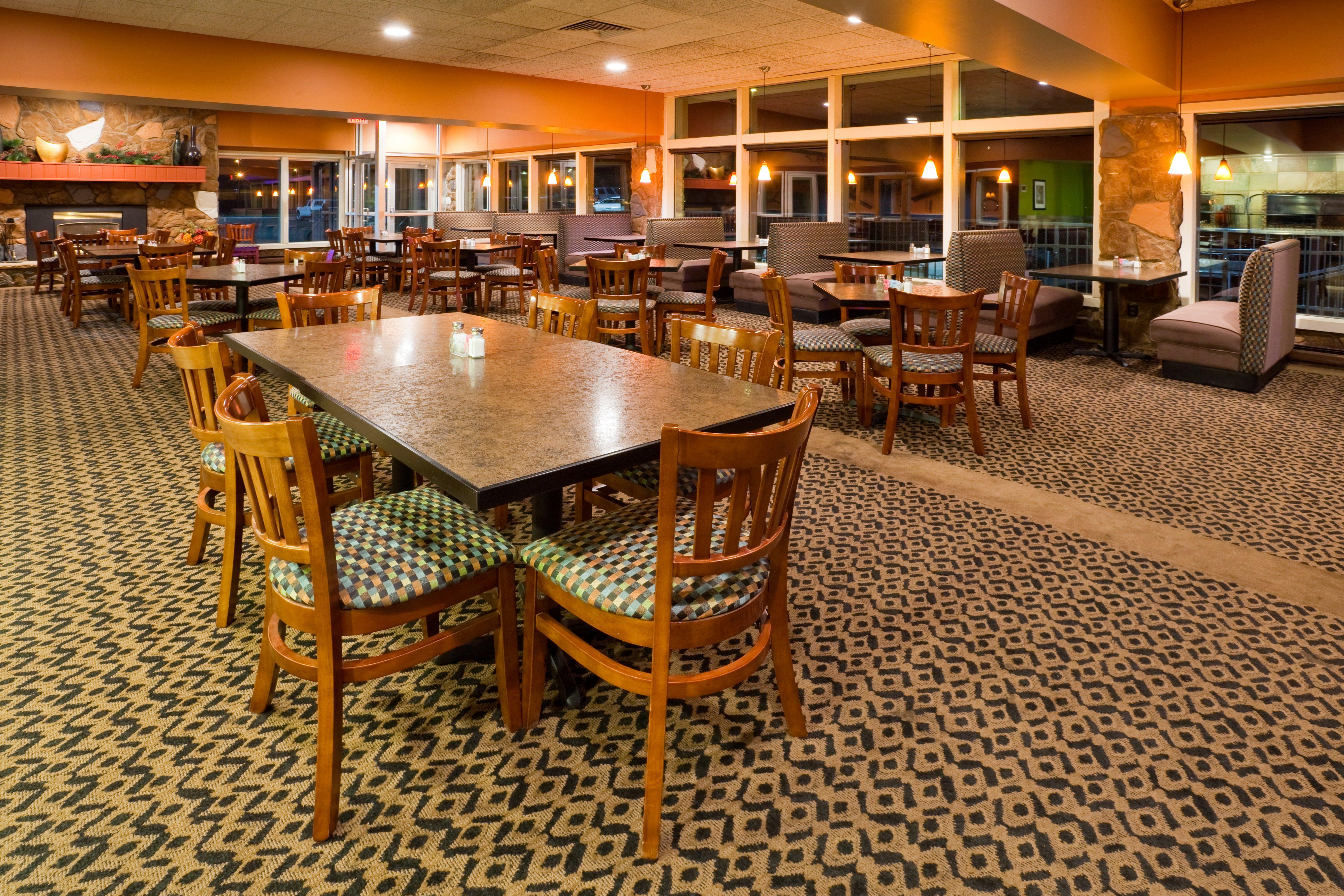 Holiday Inn Detroit Lakes By Ihg Exteriör bild