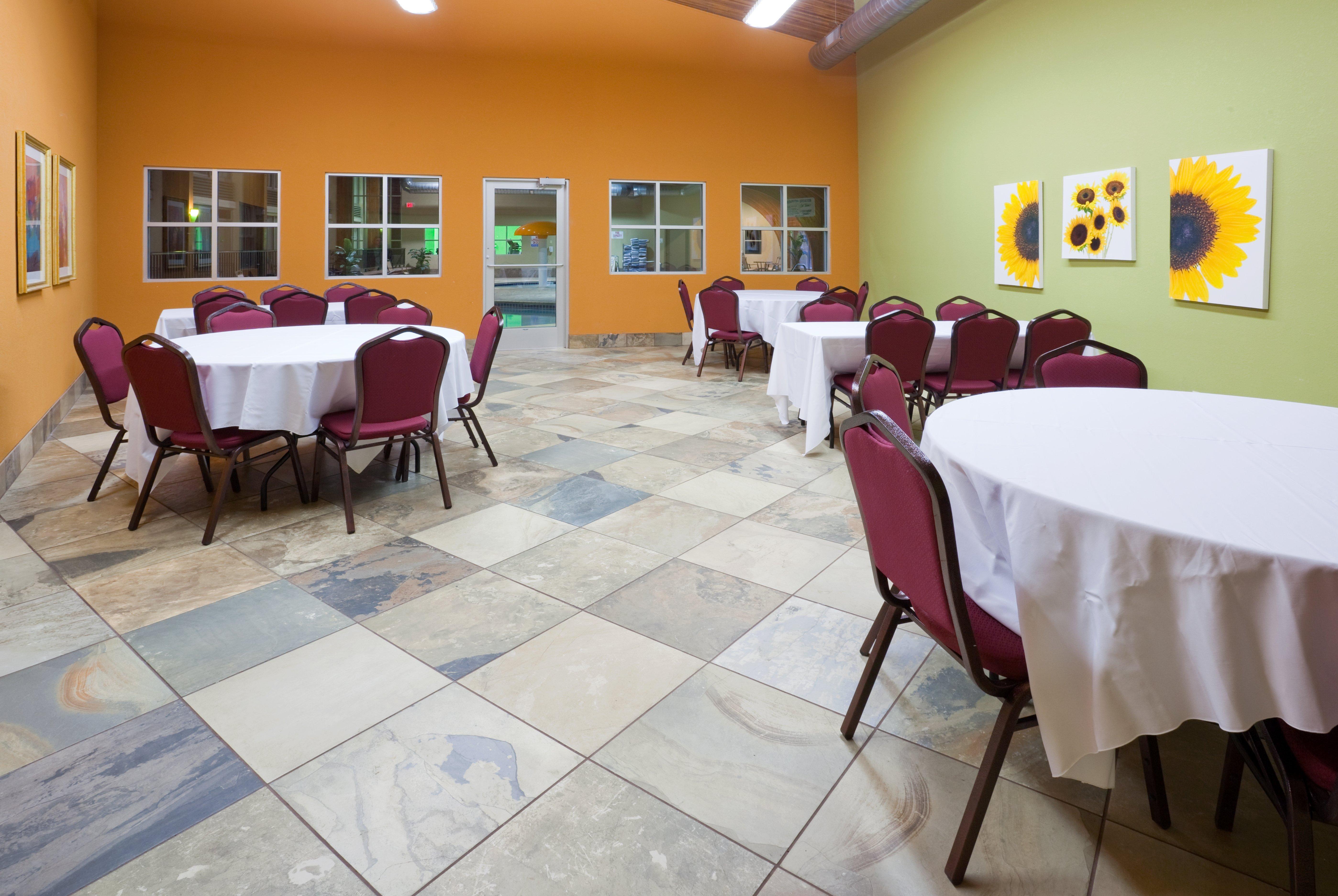 Holiday Inn Detroit Lakes By Ihg Exteriör bild