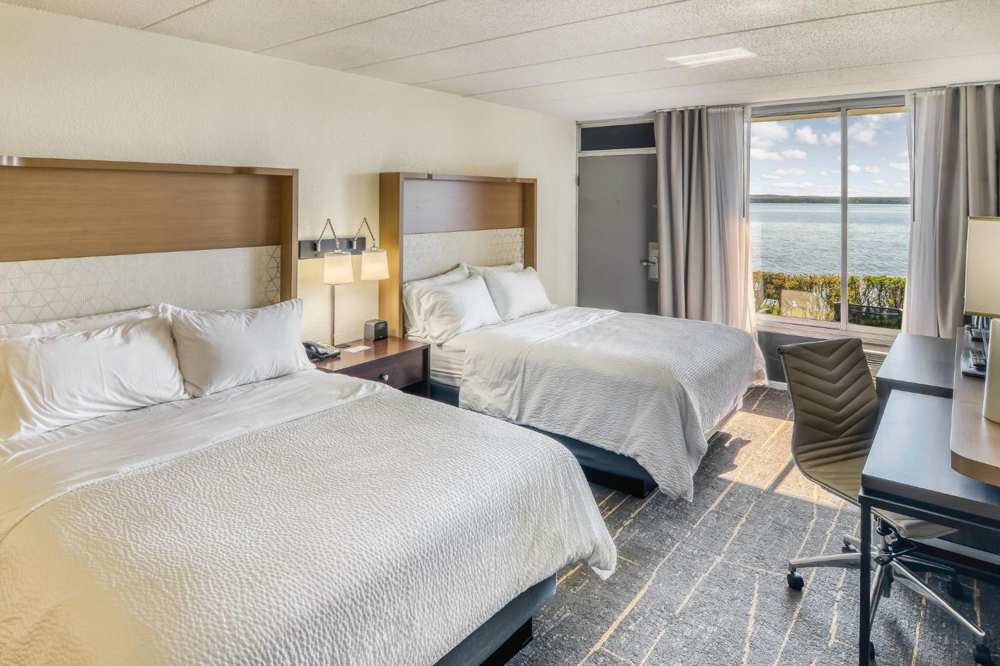 Holiday Inn Detroit Lakes By Ihg Exteriör bild